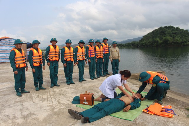 Điểm tựa cho ngư dân vươn khơi, bám biển